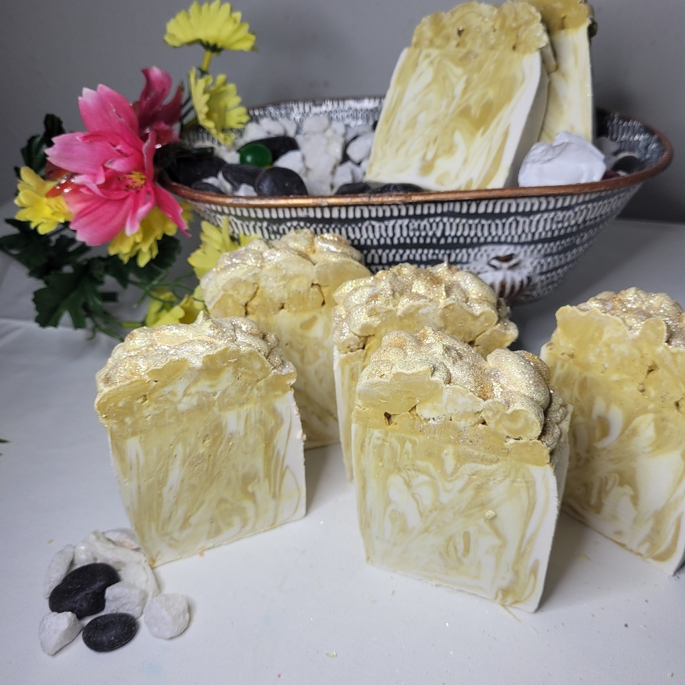 Sandlewood scented 2 large handmade soap bars - Picture 12 of 12